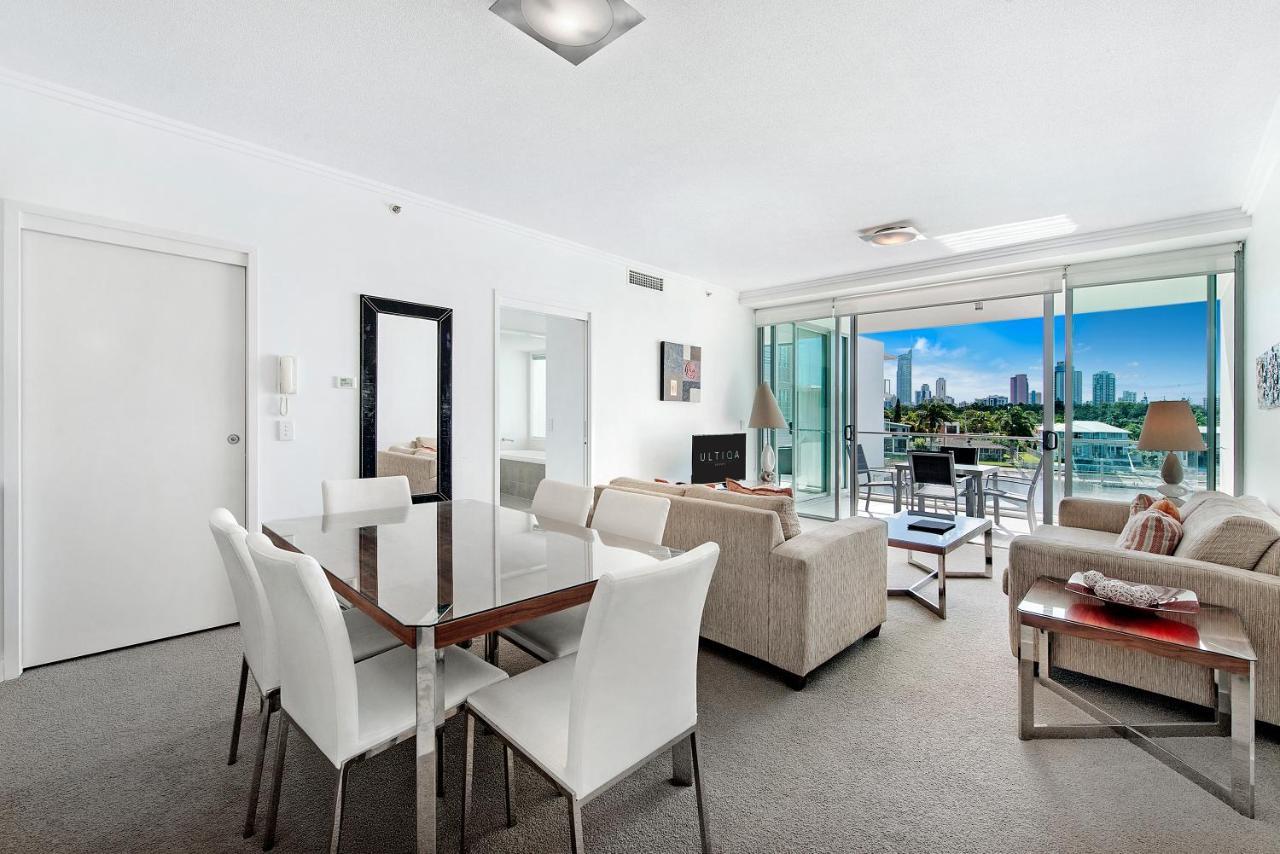 Ultiqa Freshwater Point Resort Broadbeach Gold Coast Exterior photo