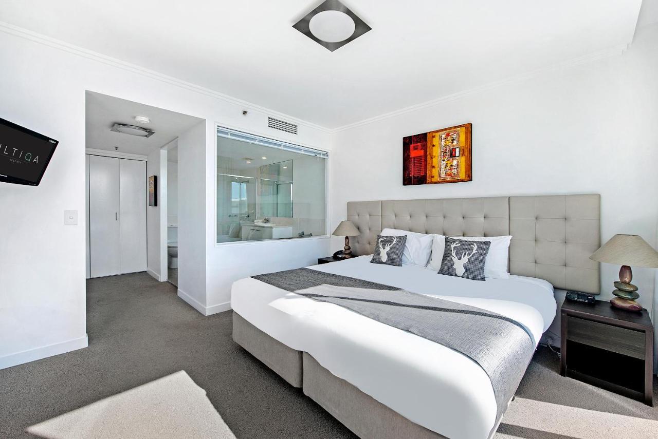 Ultiqa Freshwater Point Resort Broadbeach Gold Coast Exterior photo