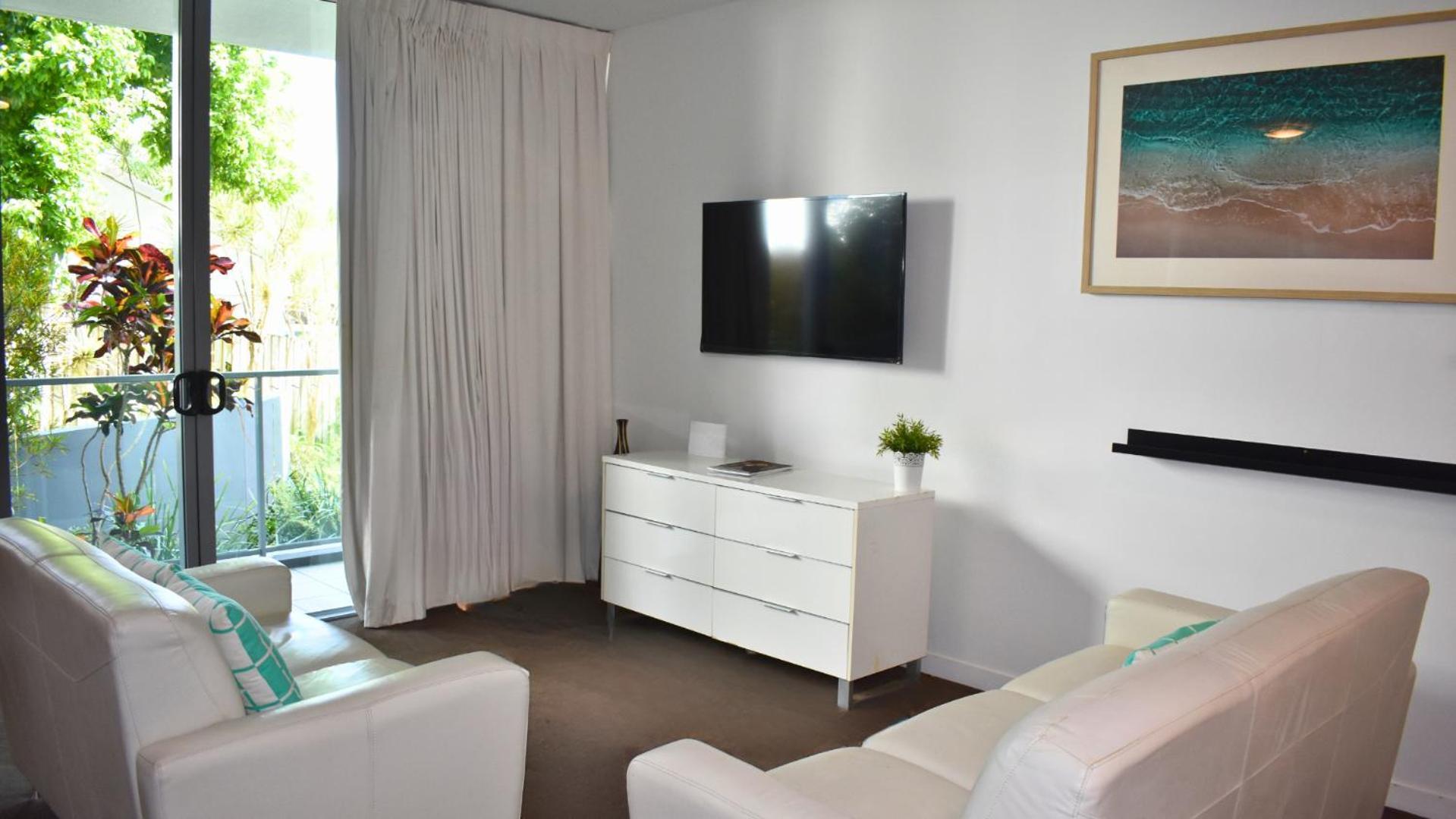 Ultiqa Freshwater Point Resort Broadbeach Gold Coast Exterior photo