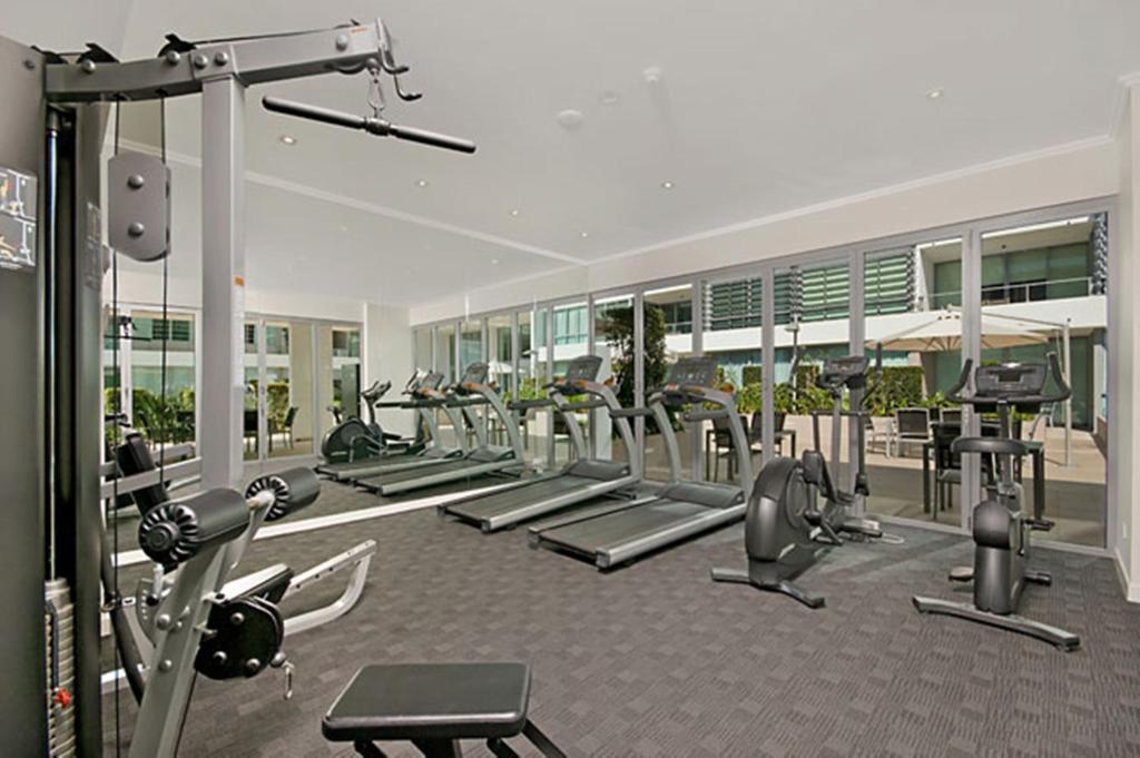 Ultiqa Freshwater Point Resort Broadbeach Gold Coast Exterior photo