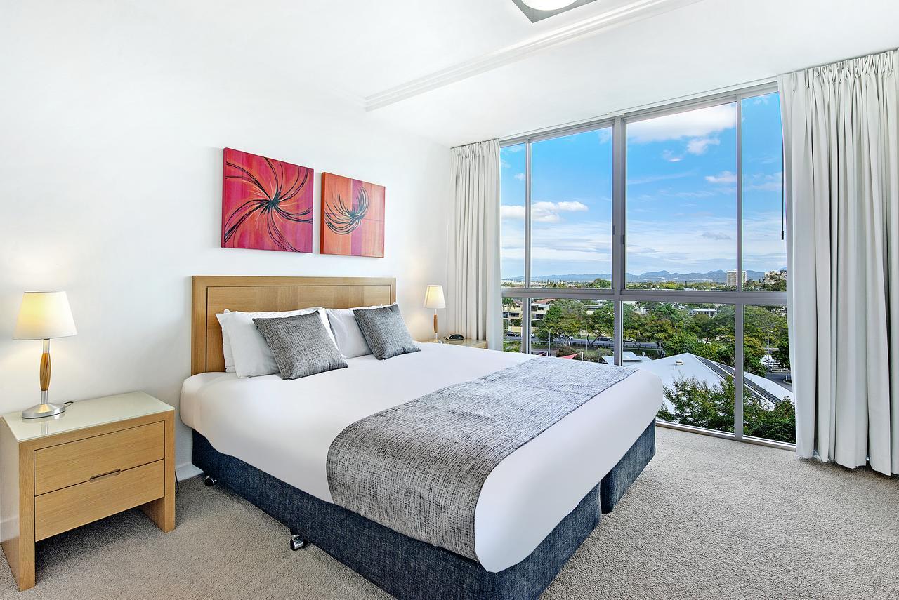 Ultiqa Freshwater Point Resort Broadbeach Gold Coast Exterior photo