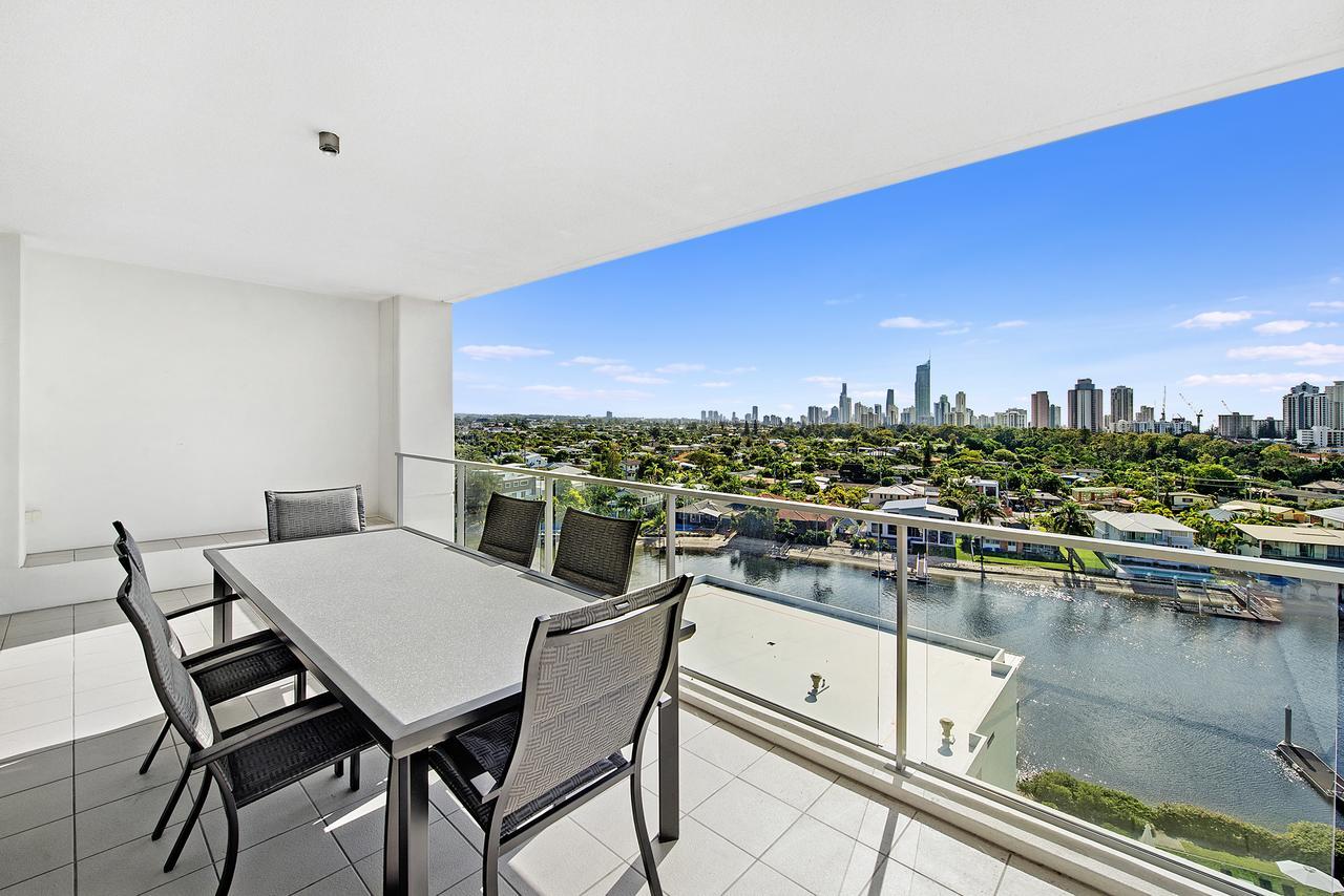 Ultiqa Freshwater Point Resort Broadbeach Gold Coast Exterior photo