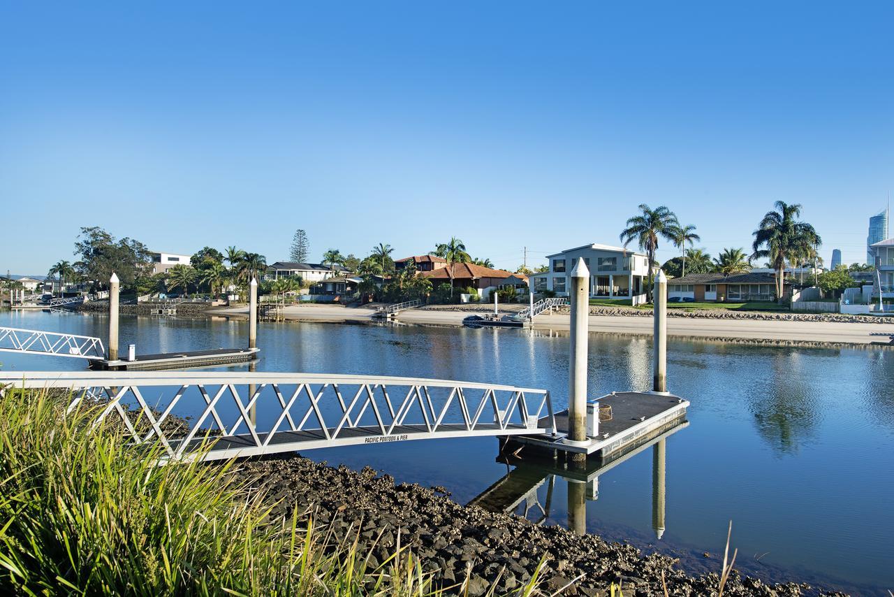 Ultiqa Freshwater Point Resort Broadbeach Gold Coast Exterior photo