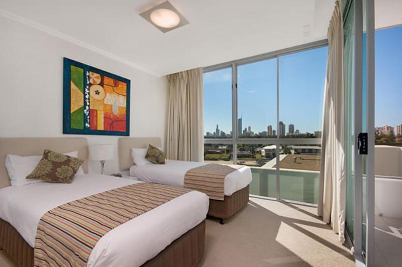 Ultiqa Freshwater Point Resort Broadbeach Gold Coast Exterior photo